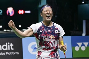 包含快船观众热烈欢呼！，东契奇迎来十赛季出色发挥引发球迷热议的词条-开云平台